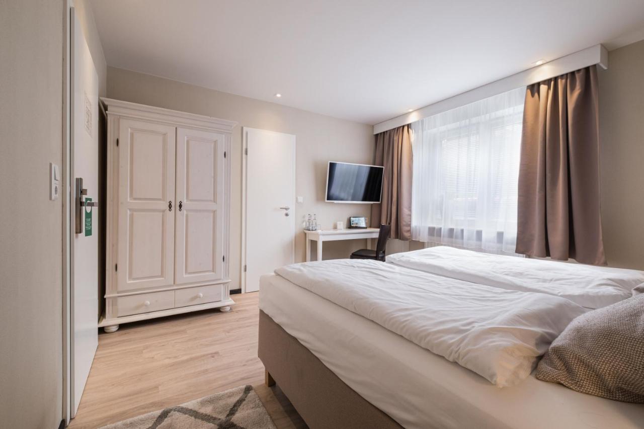 Eichhorns Hotel Niebull Ngoại thất bức ảnh
